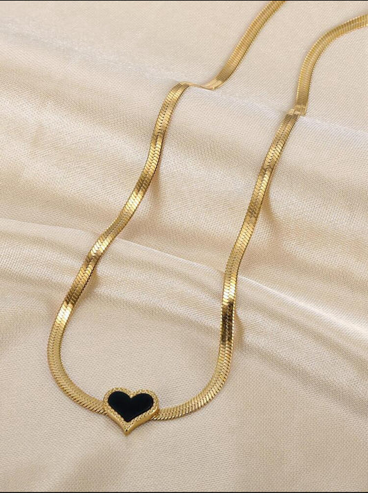 Black heart herringbone necklace